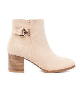Elegant light beige ankle boots