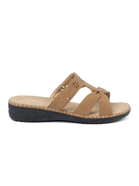 Slippers with soft insole and decorative stitching