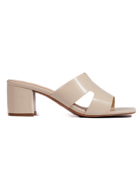 Chic Beige Heeled Sandals