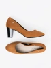 Suede Pumps in Caramel