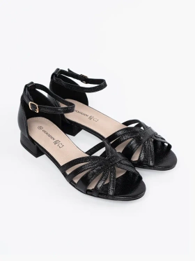 Elegant Black Low-Heel Sandals