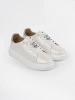 Biało-srebrne sneakersy z przypinką skórzane Sergio Leone