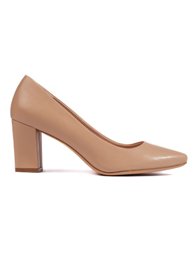 Comfortable Beige Suede Pumps by Sergio Leone