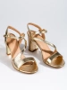 Eleganckie sandały damskie na słupku  złote