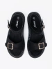 Czarne sandały ze sprzączką