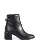 Sleek Black Ankle Boots with Elegant Heel