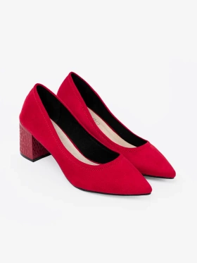 Elegant Pumps on Decorative Column Heel