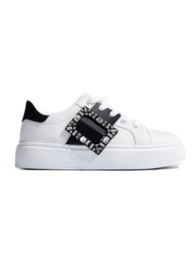 Białe damskie buty sneakersy ze czarną wstawką Shelovet