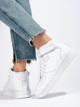 Damskie białe wysokie sneakersy Shelovet