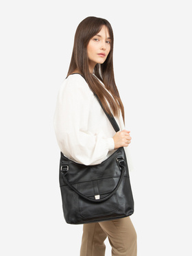 Klasyczna czarna torebka damska na ramię